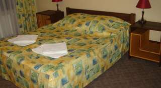 Гостиница Беринг Красная Поляна Двухместный номер с 1 двуспальной кроватью и дополнительной кроватью-4